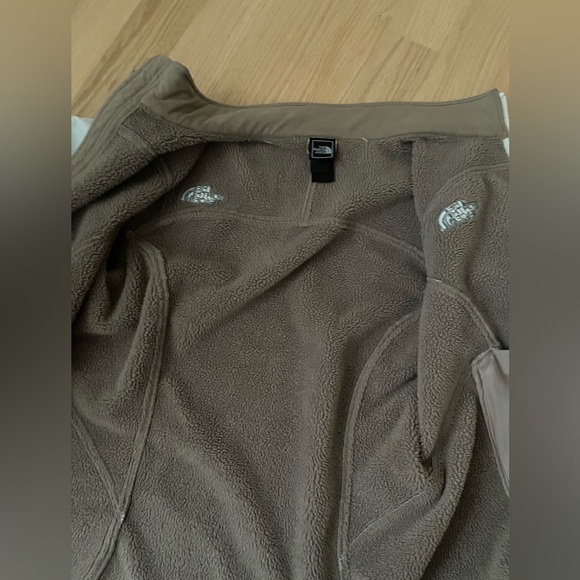 The north face jacket - Picture 2 of 7